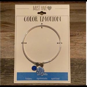 Must Have 💙 Bracelet